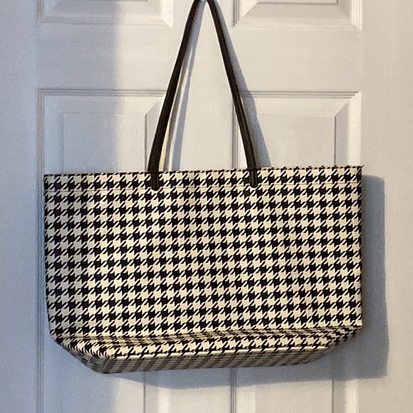 Vera Bradley Large Vinyl Tote Houndstooth Zippered - Picture 2 of 13